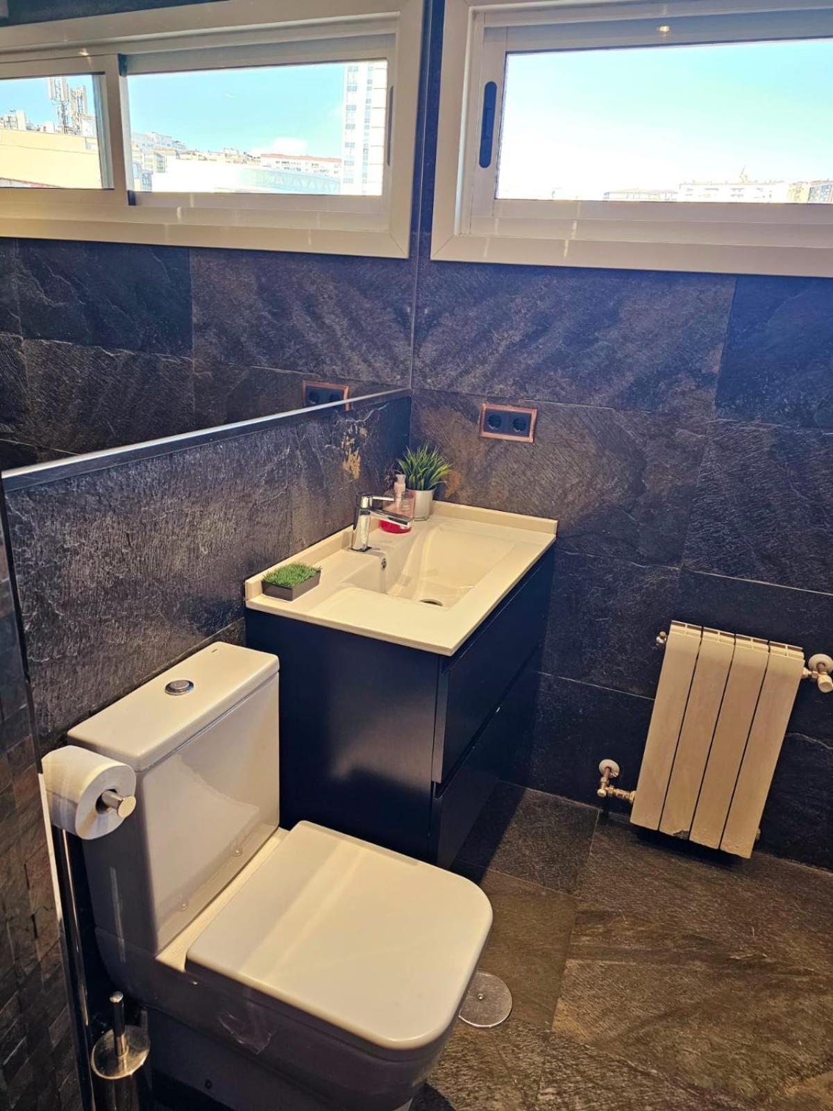 Exclusivo Apartamento En El Centro Vigo Luaran gambar