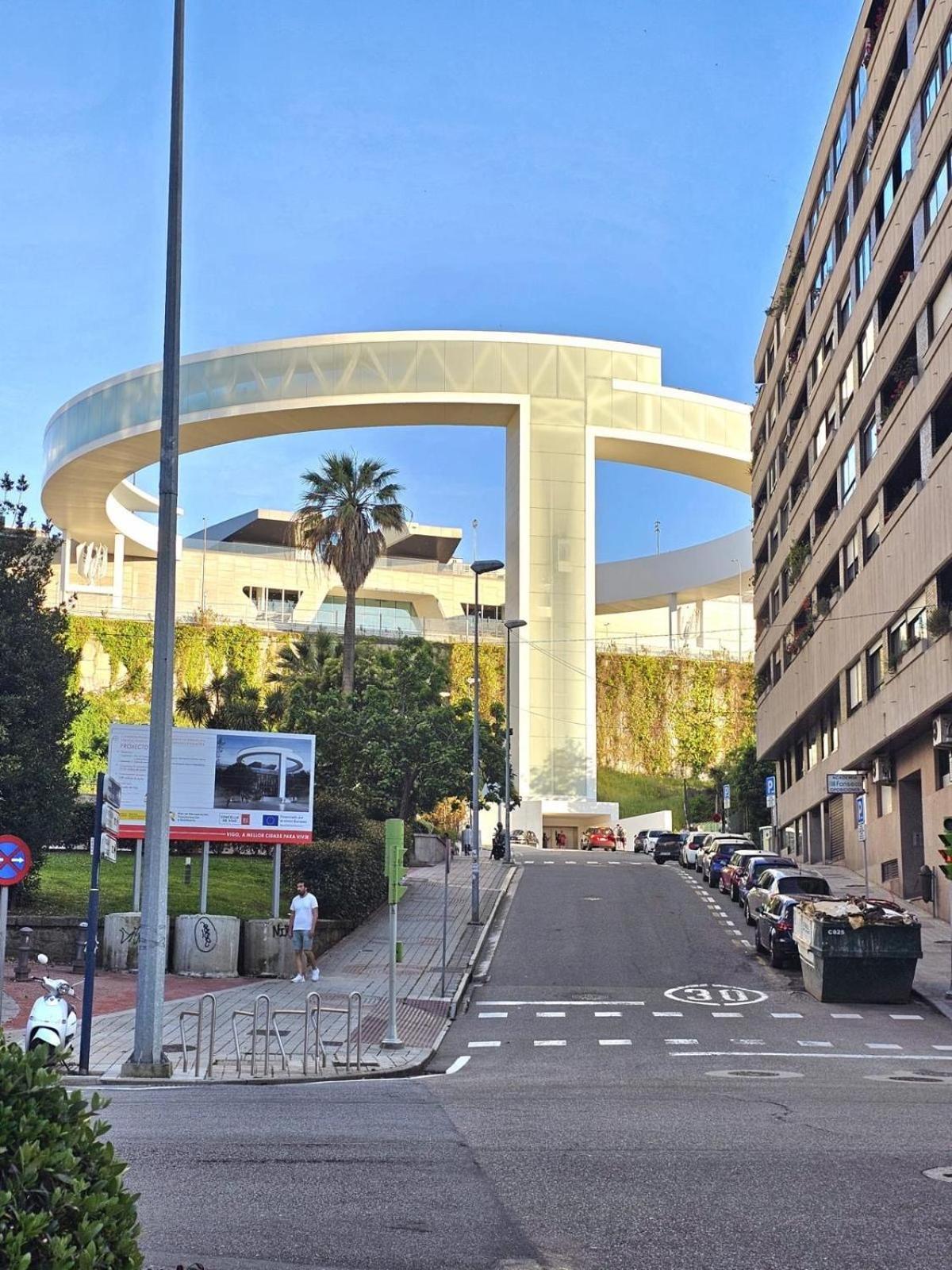 Exclusivo Apartamento En El Centro Vigo Luaran gambar